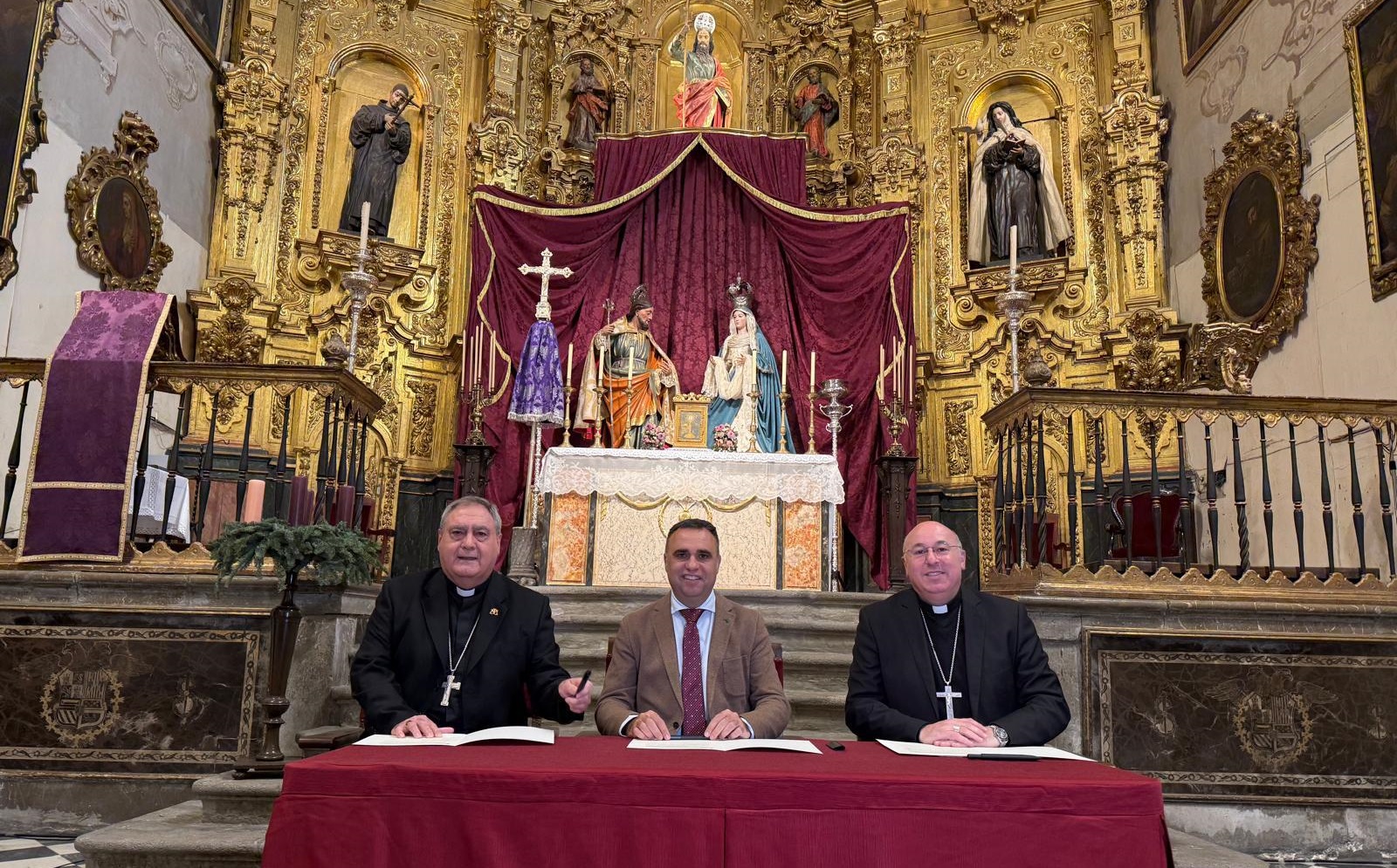 Diputación sella un acuerdo de colaboración con la Archidiócesis de Granada para la conservación de iglesias en la provincia
